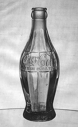 Cocacola_bottle