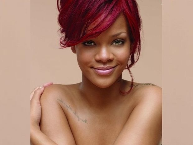 Το ξύλο της Rihanna βγήκε από τον παράδεισο