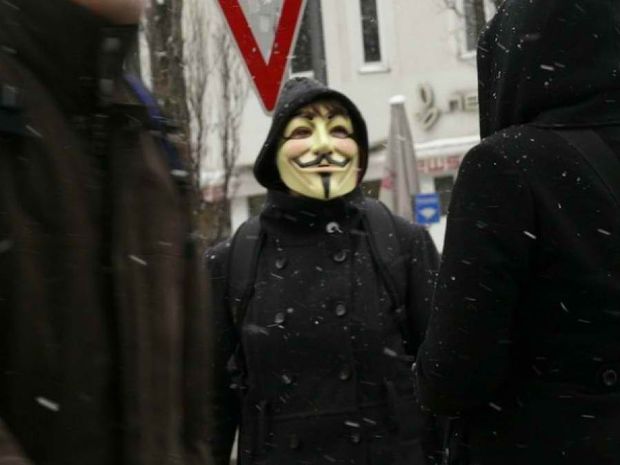 Anonymous: Τρείς ημέρες ζωής απομένουν στο Facebook; 