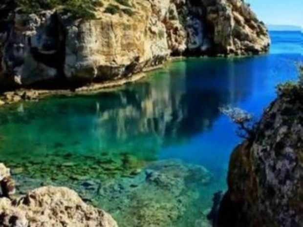 Ταξίδι στην πανέμορφη Ελλάδα: Οι ωραιότερες παραλίες σε ένα βίντεο! 