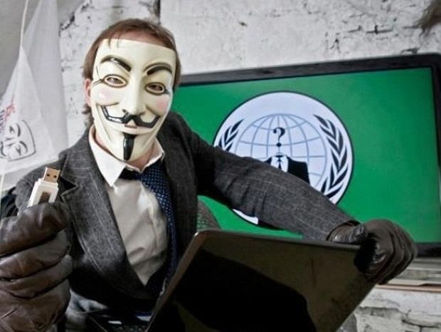 Οι Anonymous και ο Ποσειδώνας προειδοποιούν: Έλληνες σας δουλεύουν!