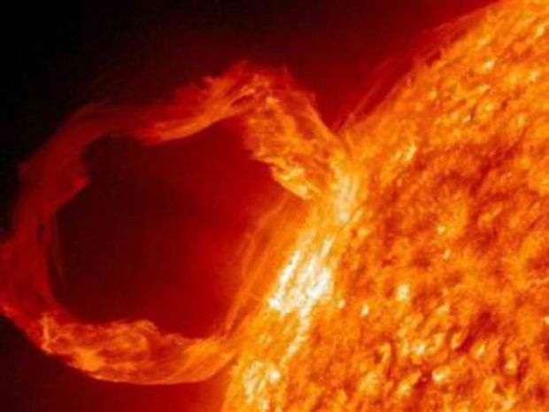 NASA: Ο Ήλιος θα παραλύσει τη Γη το 2013!