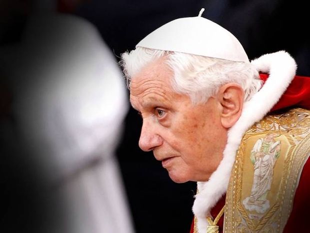 ΒΟΜΒΑ: Παραιτείται ο Πάπας Βενέδικτος