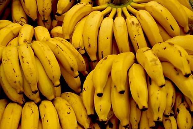 VIDEO: Καθαρίζοντας μια μπανάνα σαν… επαγγελματίας!