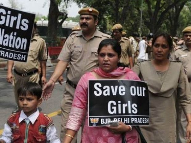 Ινδία: Δεκάχρονο κορίτσι πέθανε έπειτα από ομαδικό βιασμό