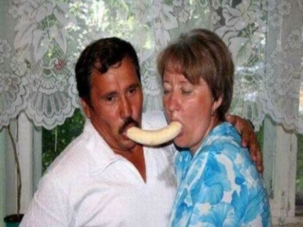 Οι πιο παράξενες και ντροπιαστικές φωτογραφίες ζευγαριών