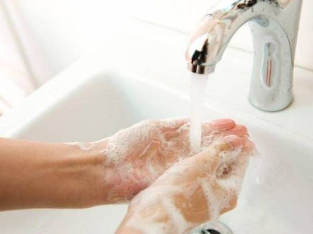 Πλένεις τα χέρια σου; Το 95% των ανθρώπων δεν το κάνει! 