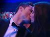 Χρυσή Μπάλα: Το… καυτό φιλί του Ρονάλντο στην Ιρίνα Σάικ (video)