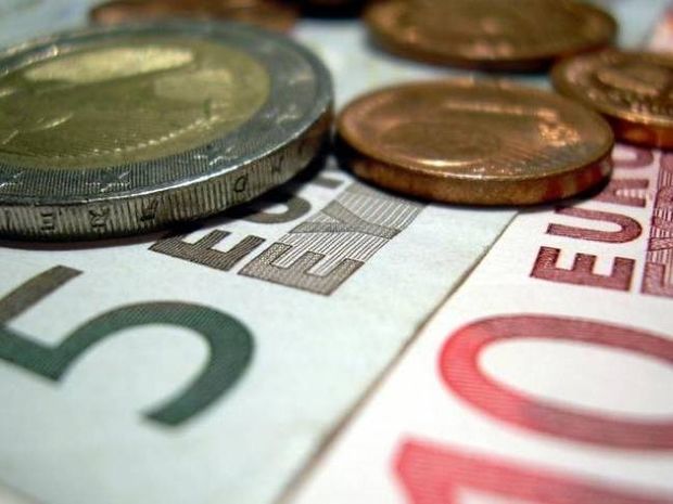 Σε ποια χώρα της Ευρώπης ο κατώτατος μισθός είναι... 1.874 ευρώ;  