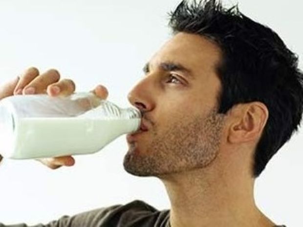 Γάλα: Πόσο απαραίτητο είναι για τους ενήλικες;