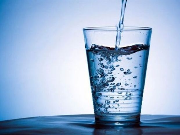 «Κατανάλωσε 8 ποτήρια νερού καθημερινά»: Μύθος ή Πραγματικότητα;
