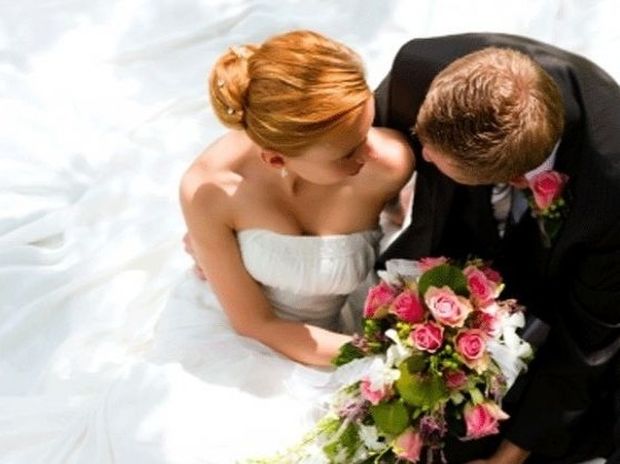 Τα 17 πράγματα που πρέπει να έχει κάνει μαζί ένα ζευγάρι πριν αποφασίσει να παντρευτεί