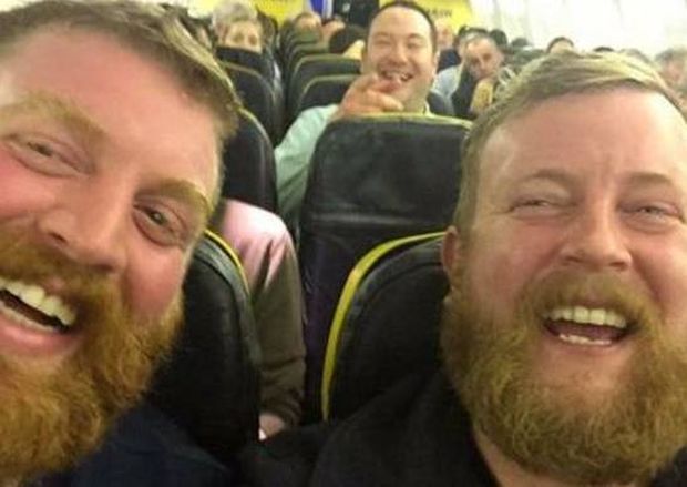 Απίστευτο και όμως αληθινό: Γνώρισε το… σωσία του μέσα στο αεροπλάνο (photos)