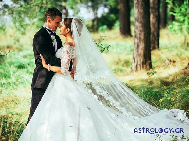 Ζώδια και γάμος: Τι δείχνουν τα άστρα για το πότε θα παντρευτείς; 