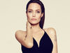 Η Angelina Jolie μας δίνει νέες πληροφορίες για το διαζύγιο της με τον Brad Pitt