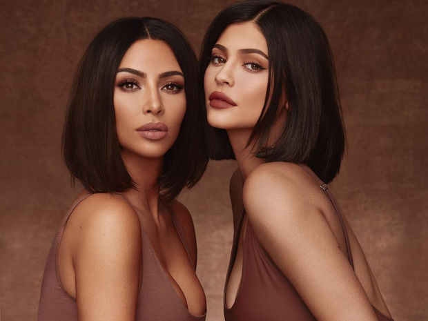 Έξαλλες οι Kardashians: Kim και Khloe απαντούν στις φήμες απιστίας προς την Kylie Jenner