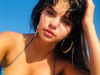 Δες το απίθανο σώμα της Selena Gomez με μπικίνι