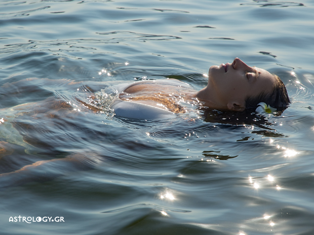 Ονειροκρίτης: Είδες στο όνειρό σου ότι κολυμπάς;