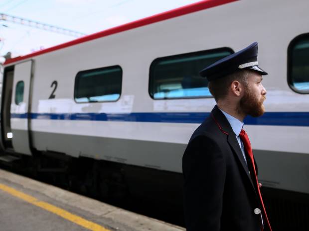 Λευκό Βέλος: Το πιο γρήγορο τρένο στην Ελλάδα έκανε Θεσσαλονίκη – Αθήνα σε χρόνο DT