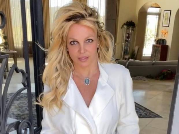 Η πρώτη εμφάνιση της Britney Spears μετά την αποβολή έγινε με ένα ιδιαίτερο tb βίντεο