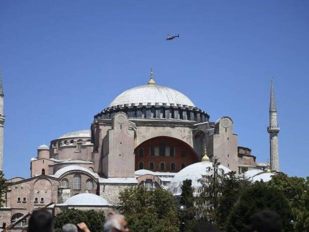 «Η Αγιά Σοφιά δεν θα υπάρχει ως το 2050» - Άρθρο κόλαφος για την απόφαση Ερντογάν να την κάνει τζαμί