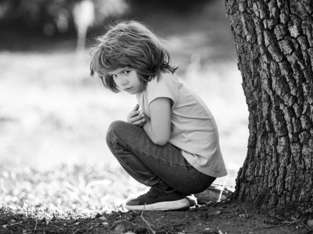 Παραμέληση παιδιού: Με ποια προβλήματα ψυχικής υγείας σχετίζεται