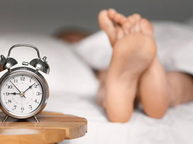 Γιατί τα κρύα πόδια διαταράσσουν τον ύπνο σας